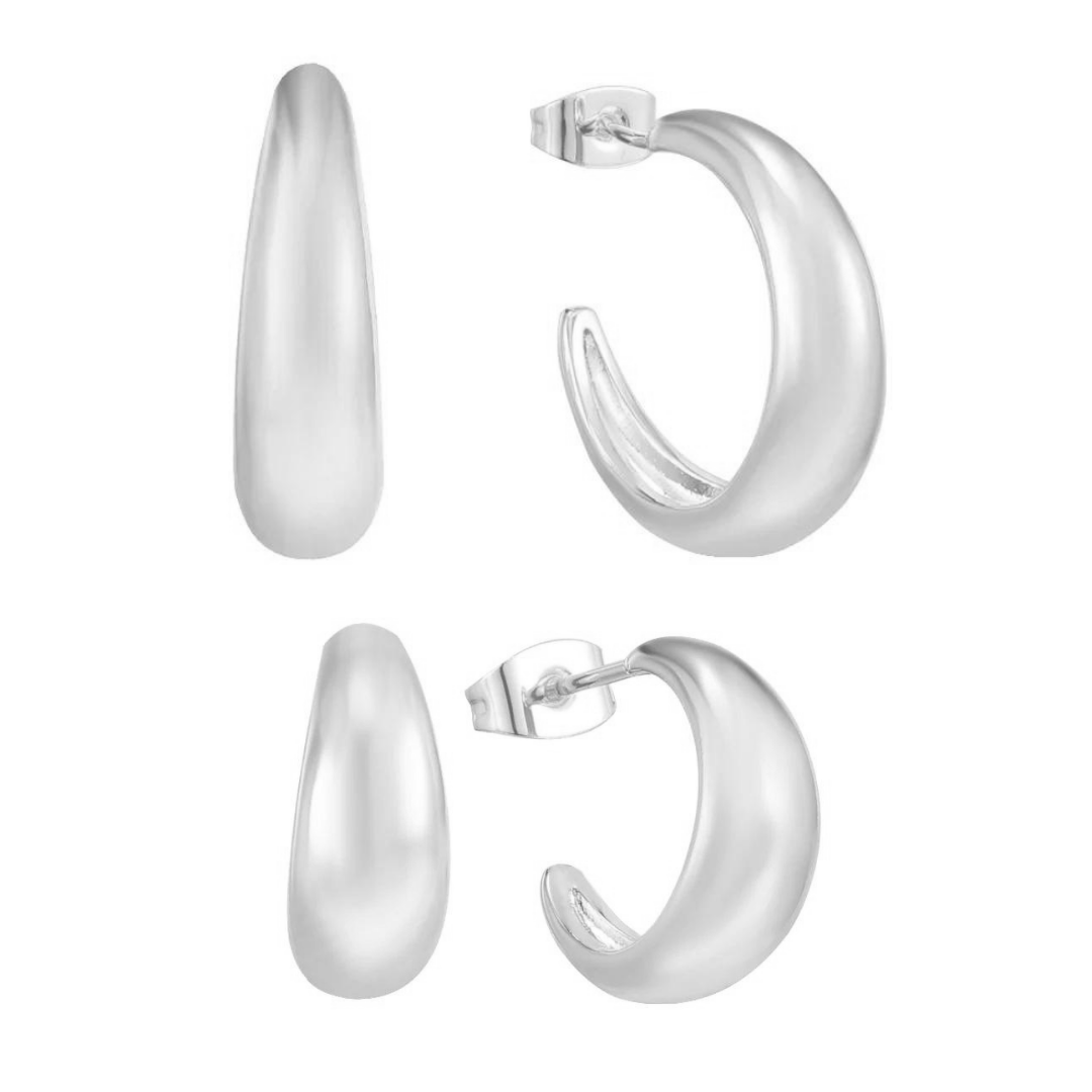 Classic gold hoop earrings in two sizes with polished finish