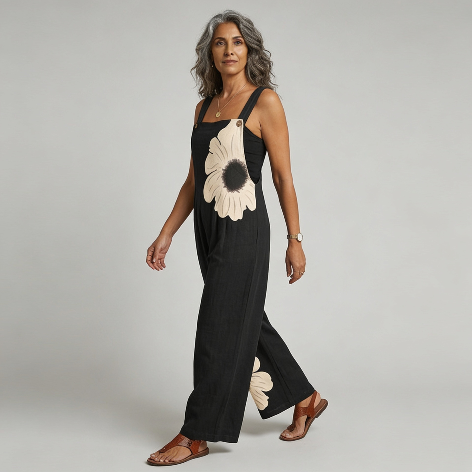 Relaxed wide-leg jumpsuit in a range of colours with adjustable straps and a comfortable, easy silhouette