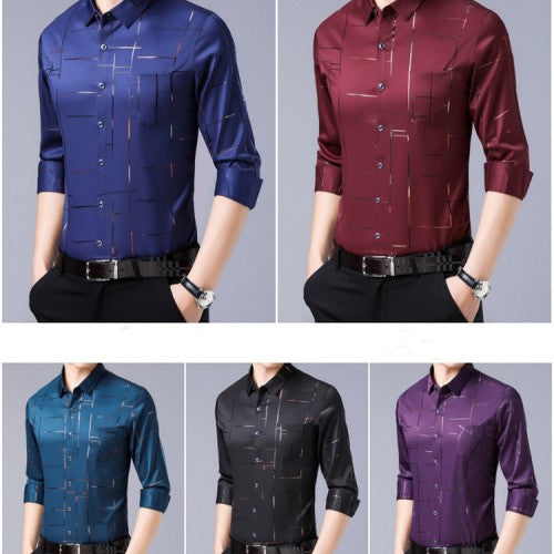 Men's shirt with a subtle modern pattern in dark navy with a clean, tailored cut