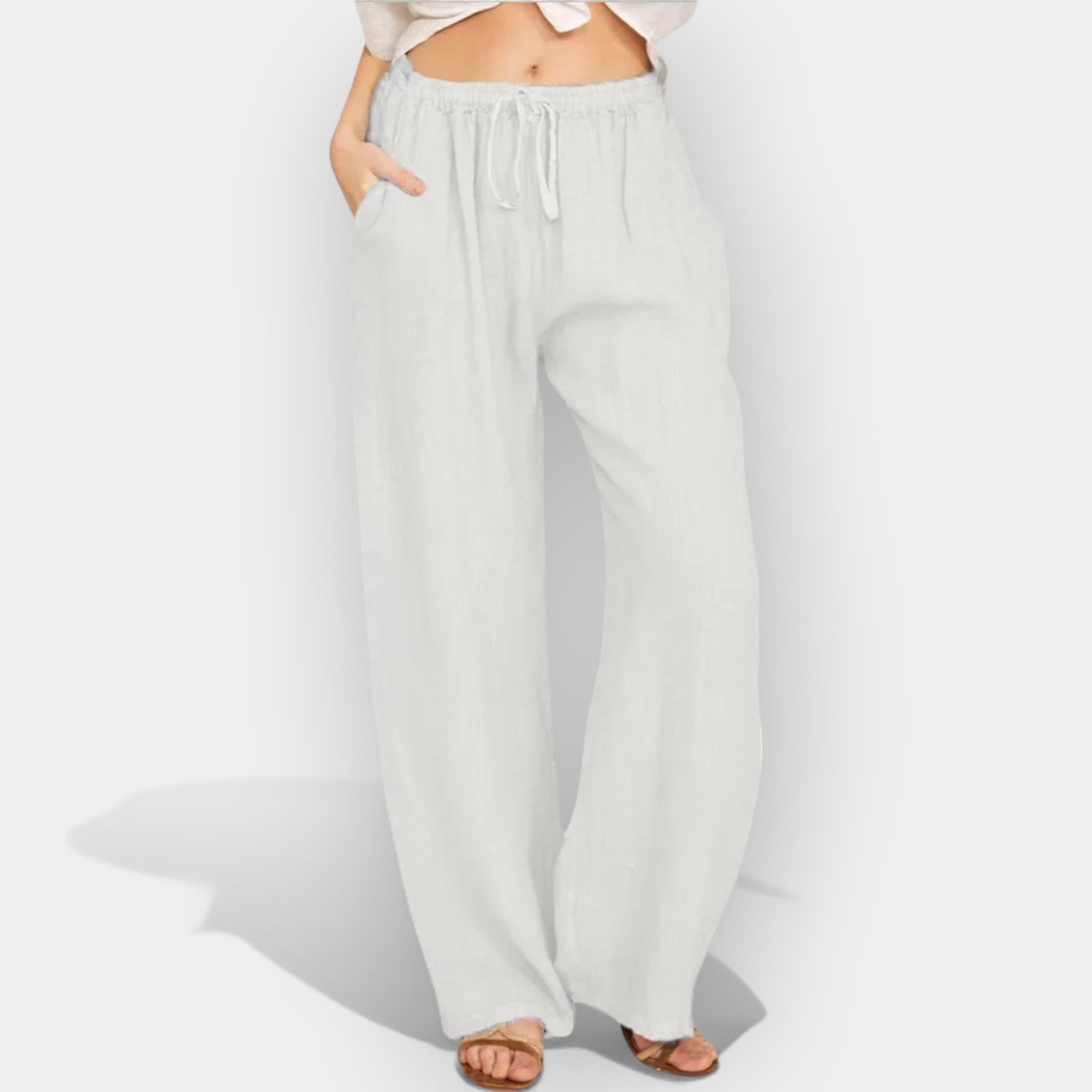 Women's wide-leg summer trousers in white with a light, airy silhouette